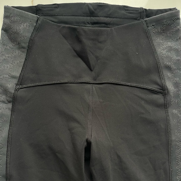 Lululemon leggings - Picture 4 of 5